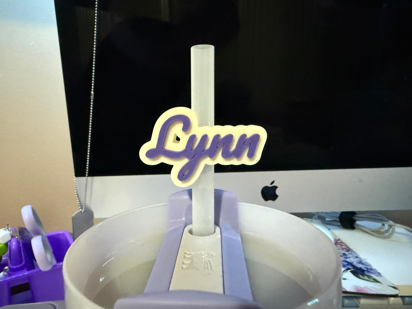 Personalized straw topper