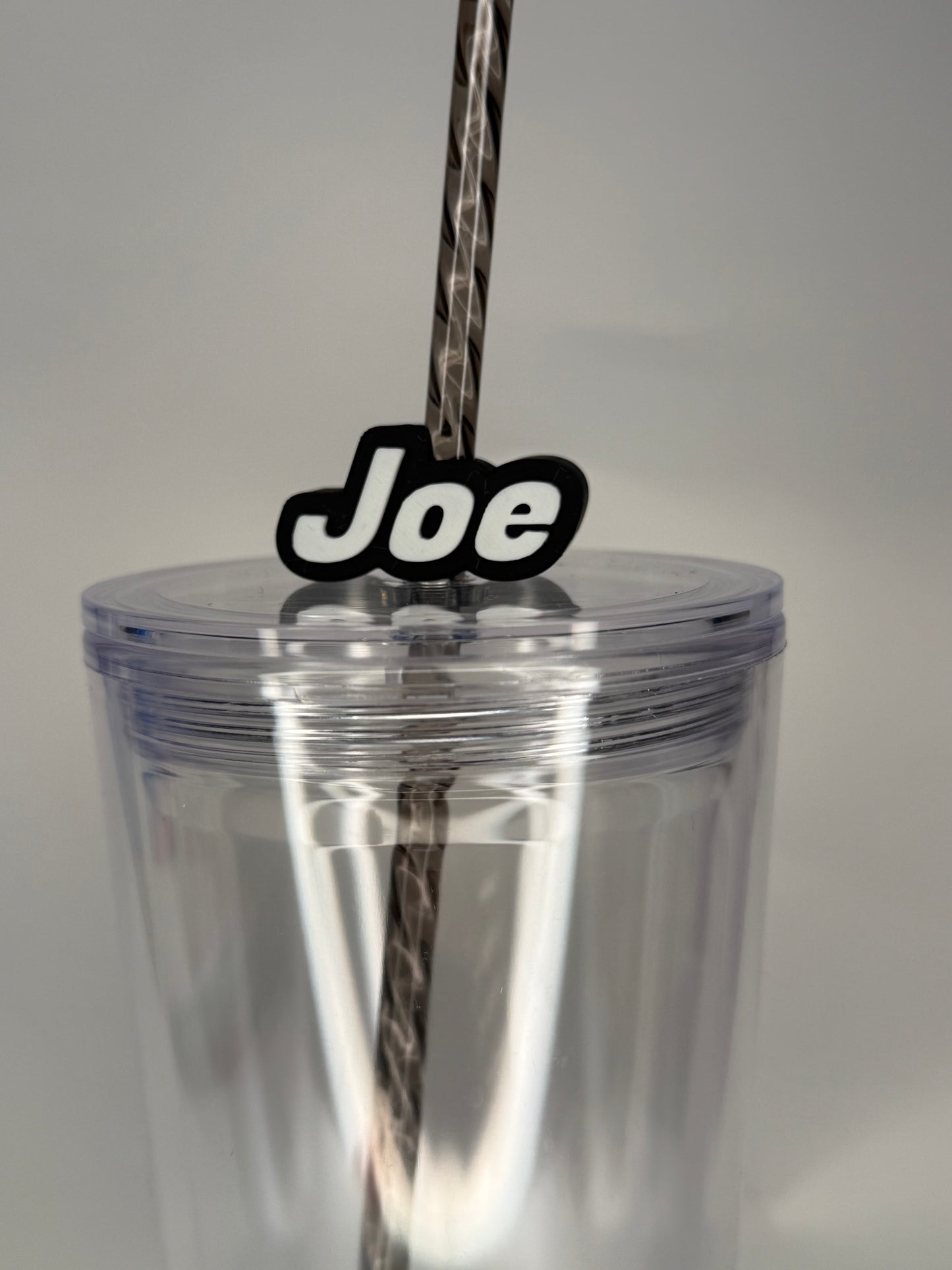 Personalized straw topper